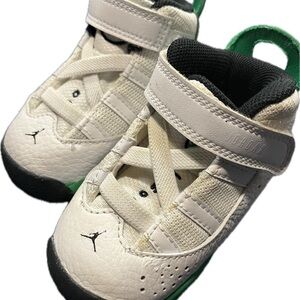 Jordan 6 Rings White and Green Baby Sneakers